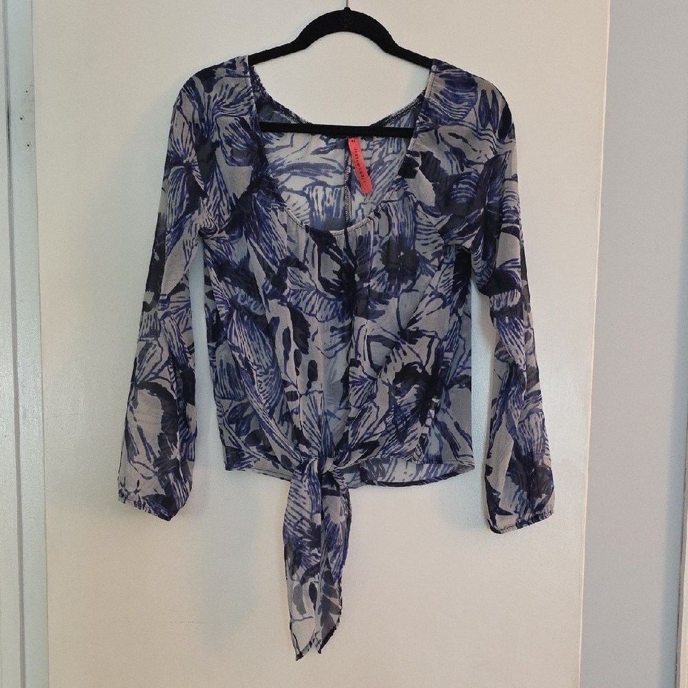 Eight Sixty Blue and White Tie Front Long Sleeve Sheer Blouse